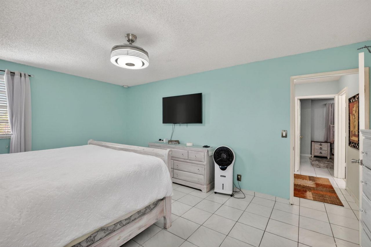 9976 Robins Nest Road , Boca Raton, FL 33496 Photo