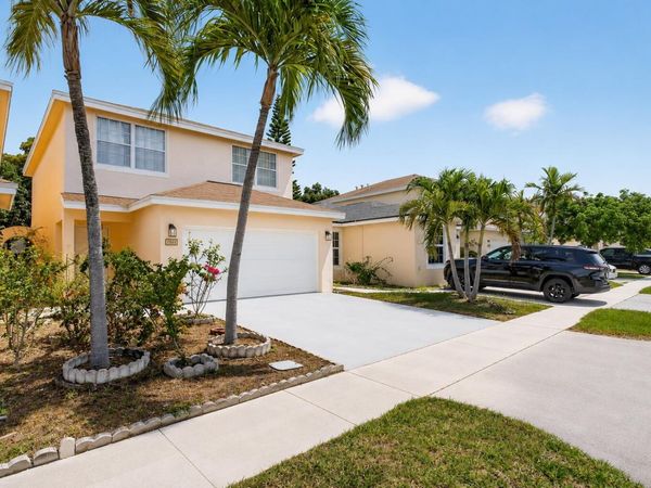 4131 Eastridge Circle , Pompano Beach, FL 33064