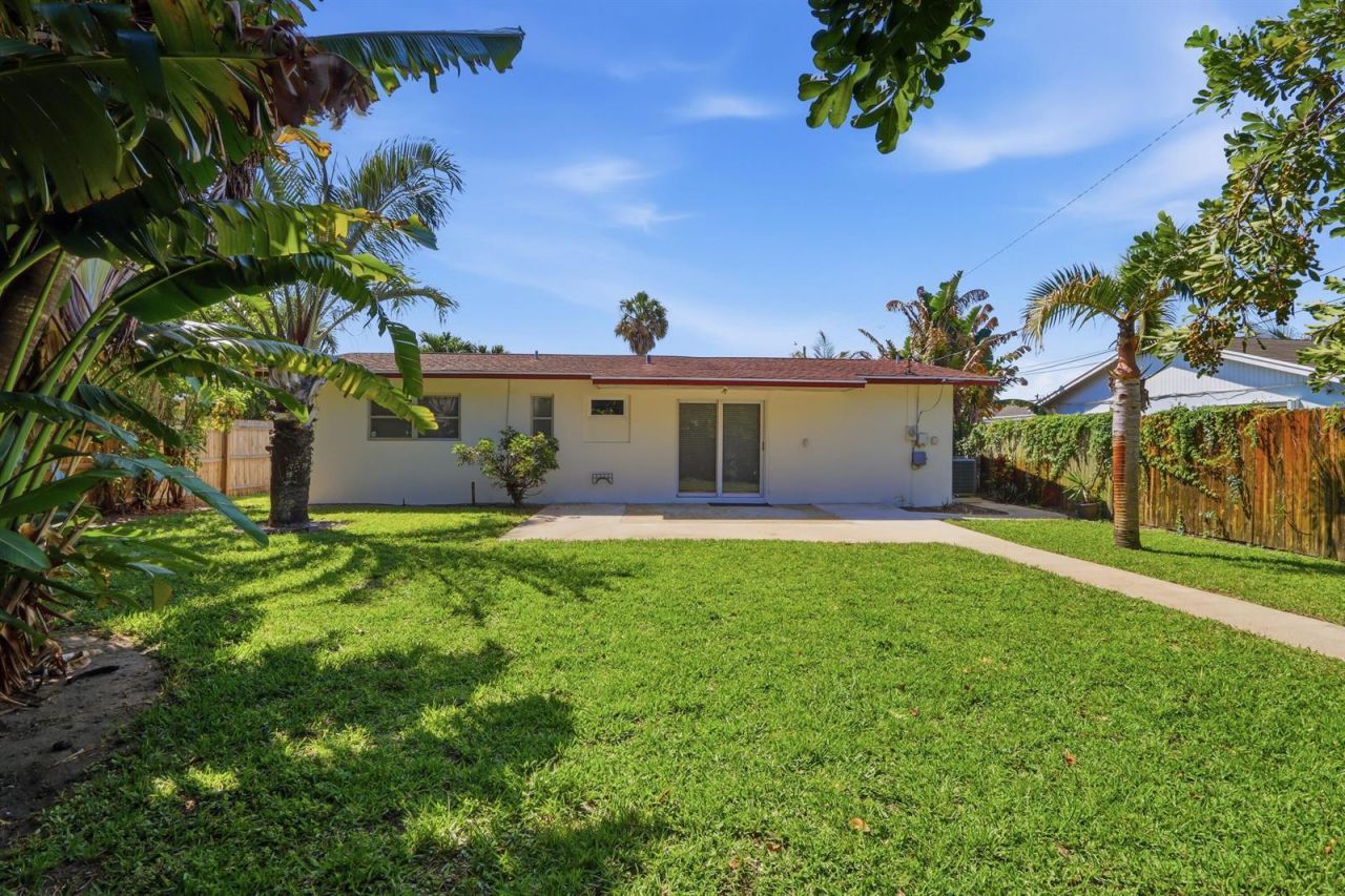 365 Garden Boulevard , Palm Beach Gardens, FL 33410 Photo
