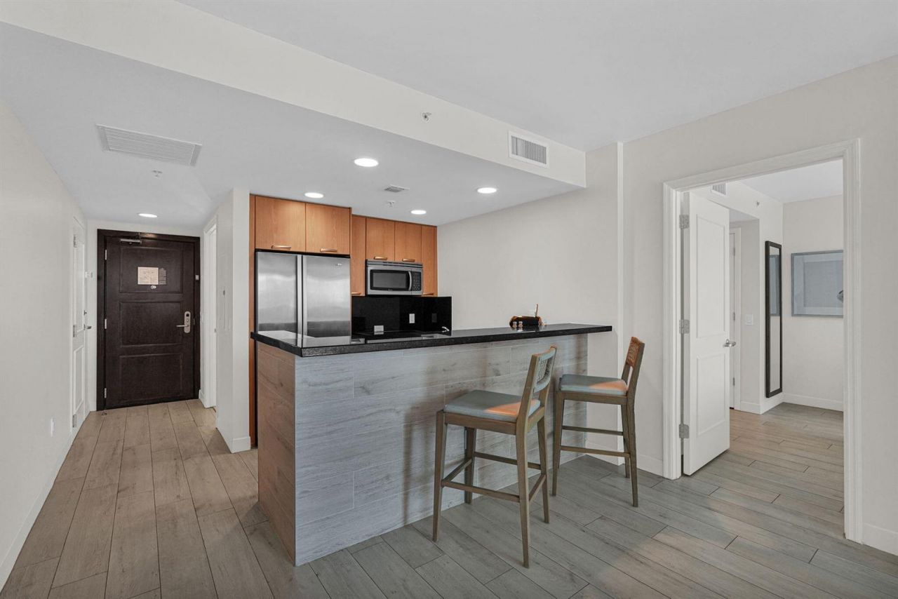 505 N Fort Lauderdale Beach Boulevard , Unit 713, Fort Lauderdale, FL 33304 Photo