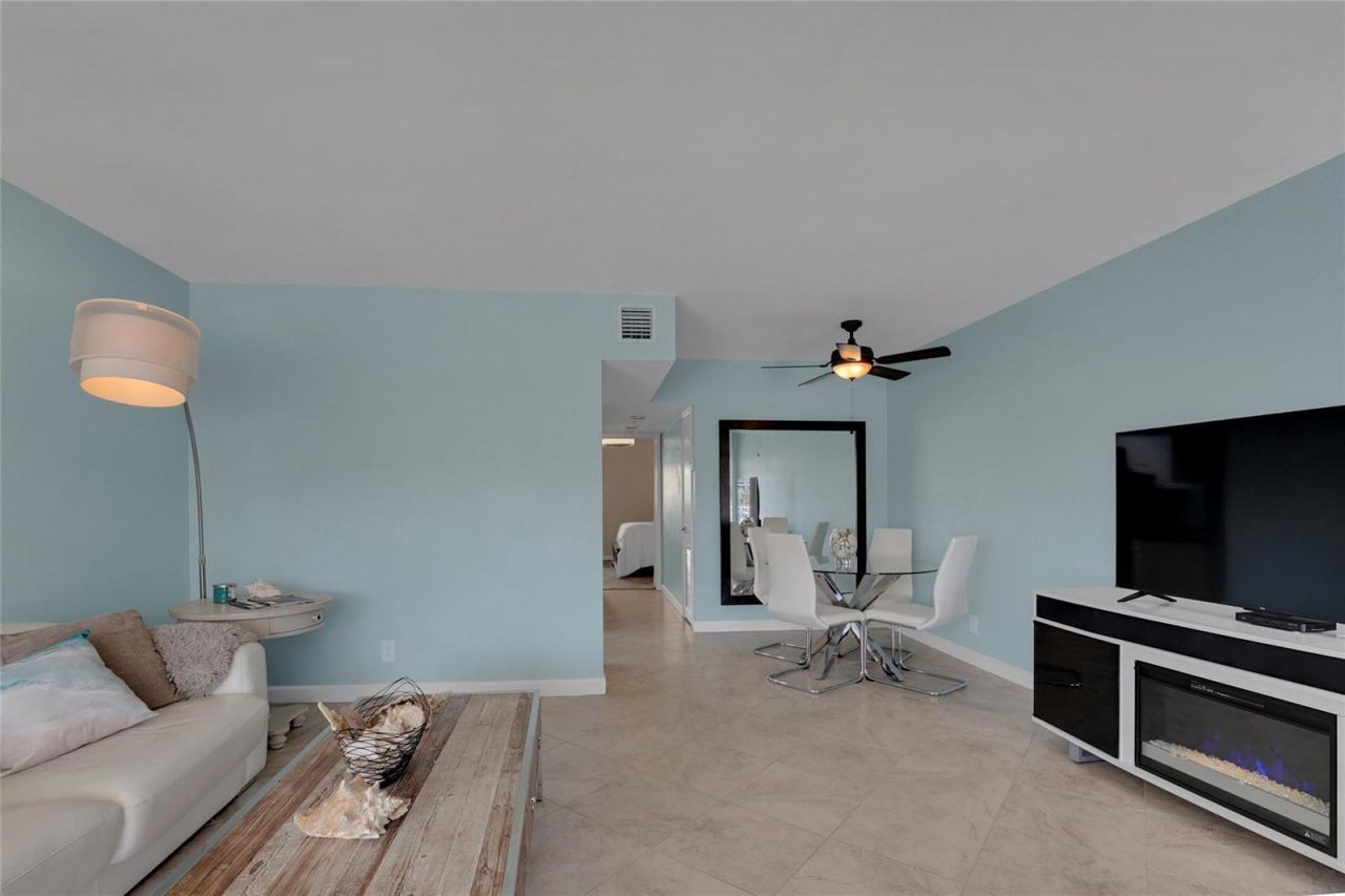 2864 NE 33rd Court , Fort Lauderdale, FL 33306 Photo
