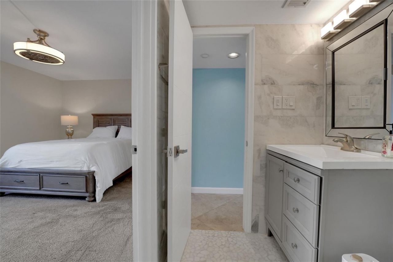 2864 NE 33rd Court , Fort Lauderdale, FL 33306 Photo