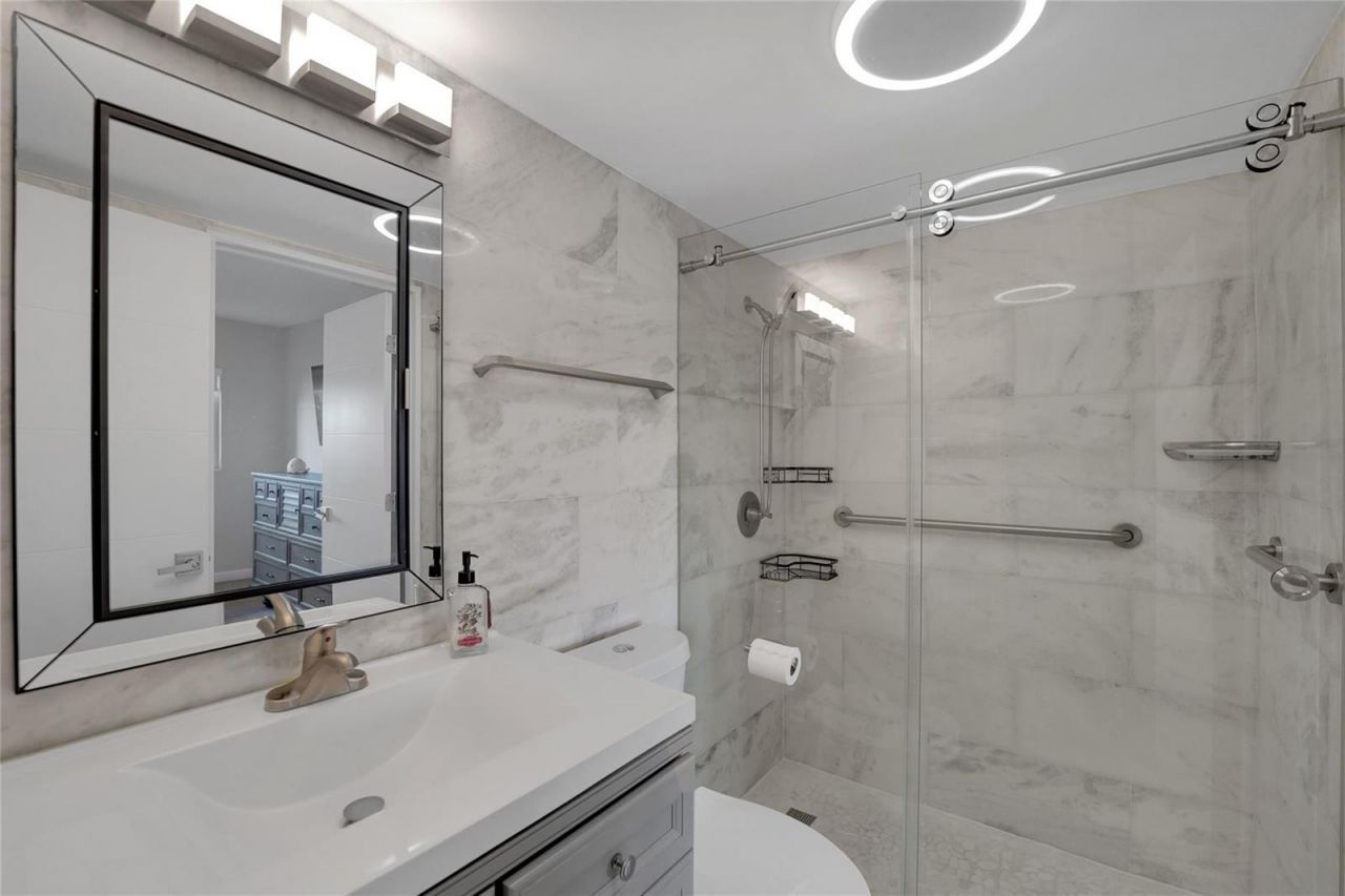 2864 NE 33rd Court , Fort Lauderdale, FL 33306 Photo