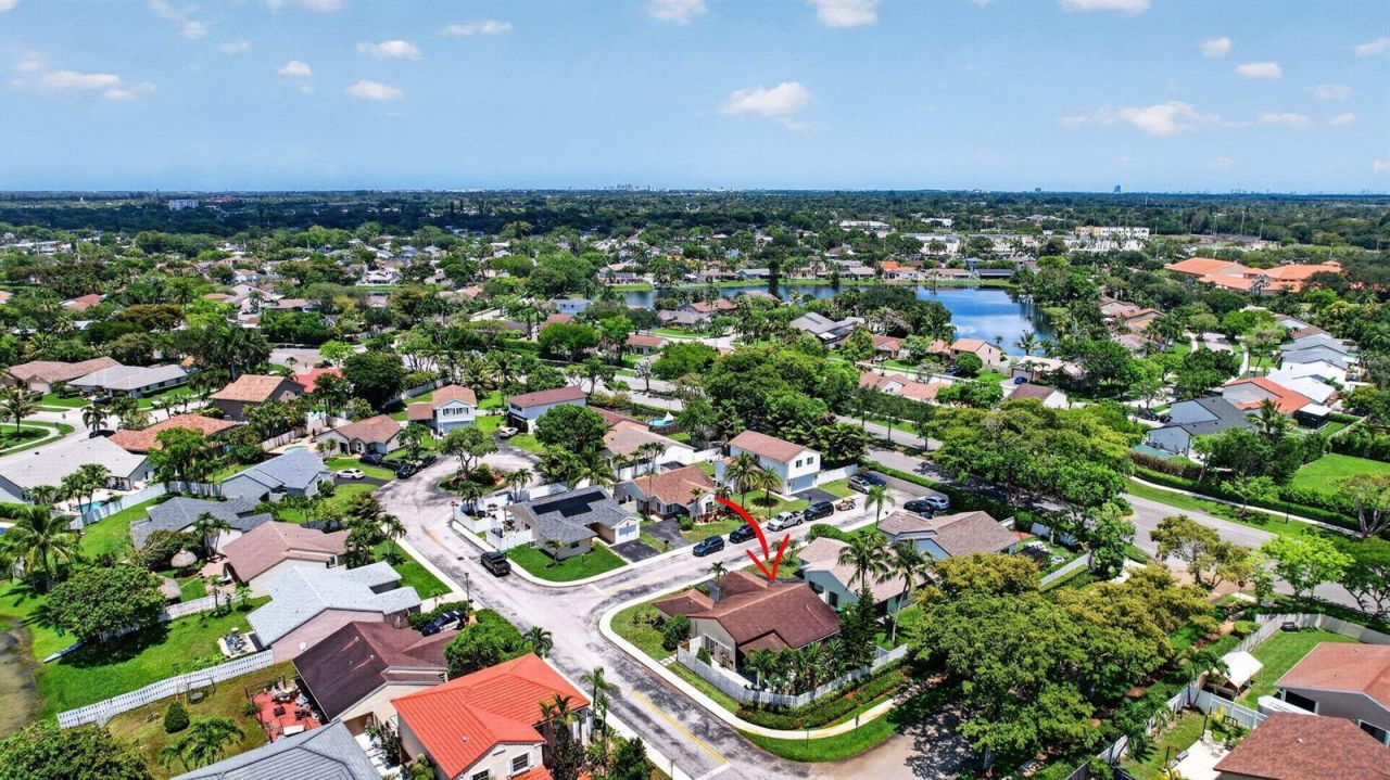 13970 Oaklawn Place , Davie, FL 33325 Photo