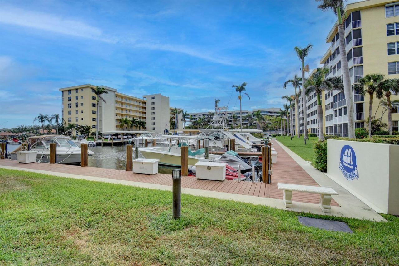 1 Harbourside Drive , Unit 3702, Delray Beach, FL 33483 Photo
