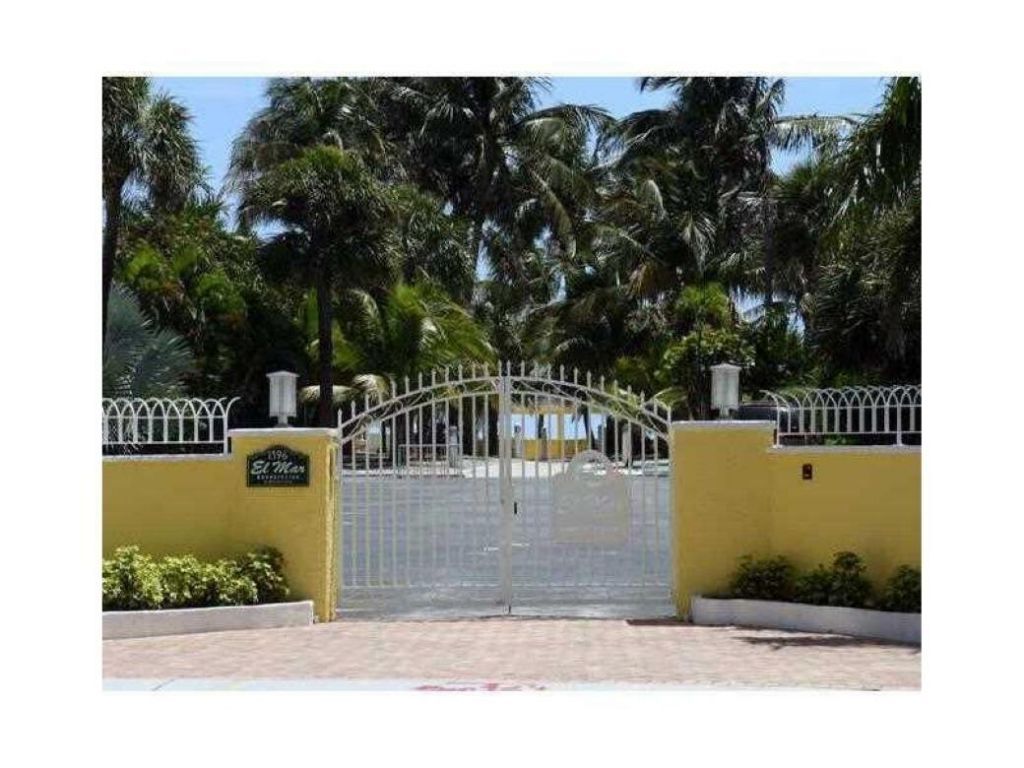 2020 Terra Mar Drive , Unit 205, Pompano Beach, FL 33062 Photo