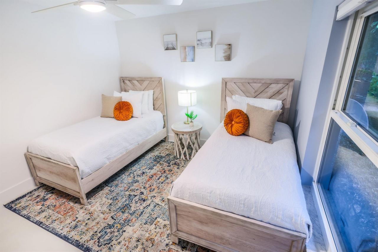 3127 Sherwood Boulevard , Delray Beach, FL 33445 Photo