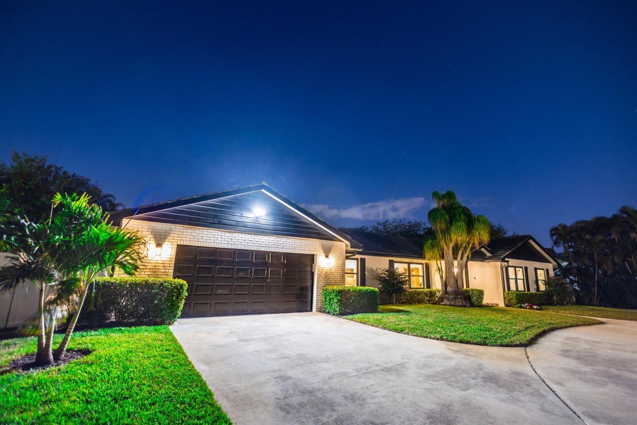 3127 Sherwood Boulevard , Delray Beach, FL 33445 Photo