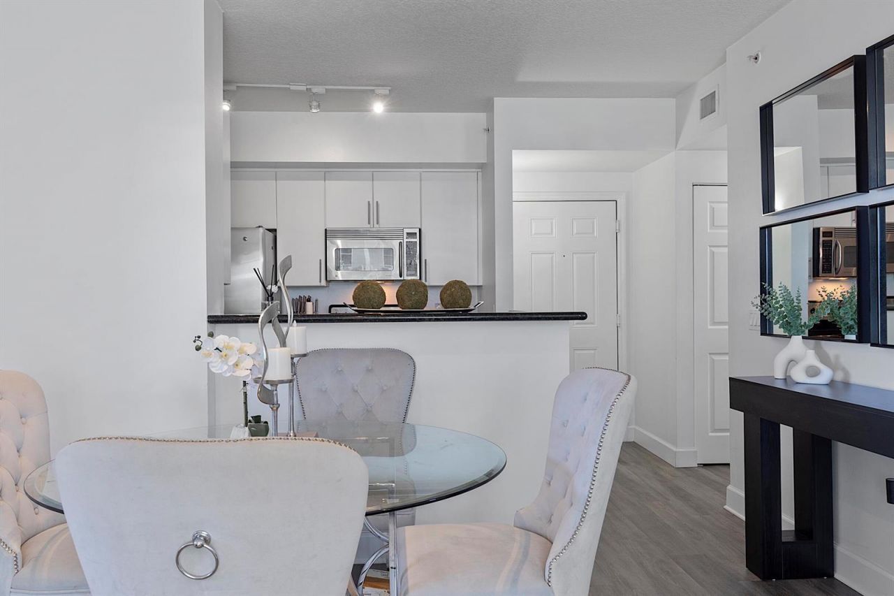 2401 NE 65th Street , Unit 502, Fort Lauderdale, FL 33308 Photo