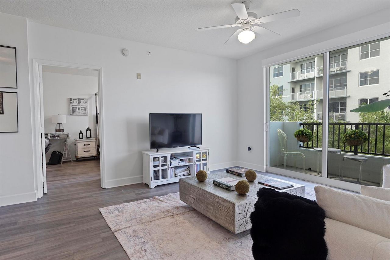 2401 NE 65th Street , Unit 502, Fort Lauderdale, FL 33308 Photo