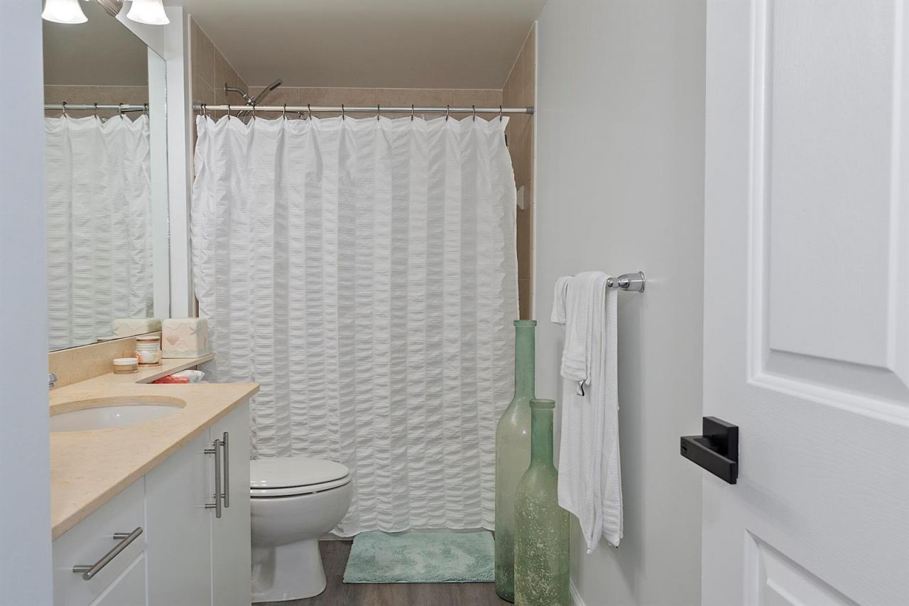 2401 NE 65th Street , Unit 502, Fort Lauderdale, FL 33308 Photo