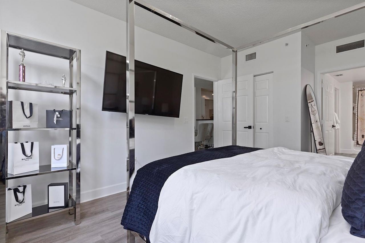 2401 NE 65th Street , Unit 502, Fort Lauderdale, FL 33308 Photo