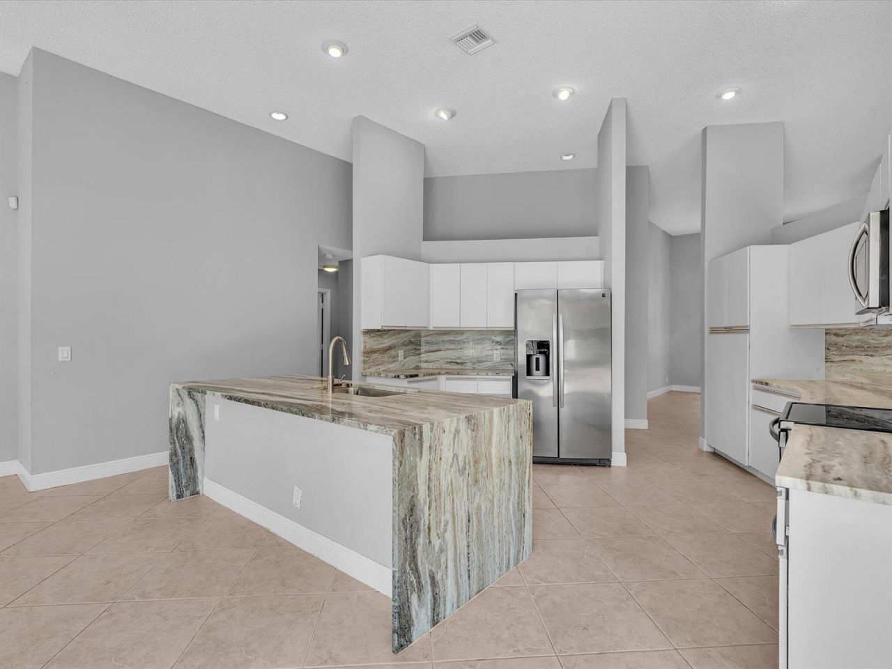 10434 NW 6th Court , Coral Springs, FL 33071 Photo