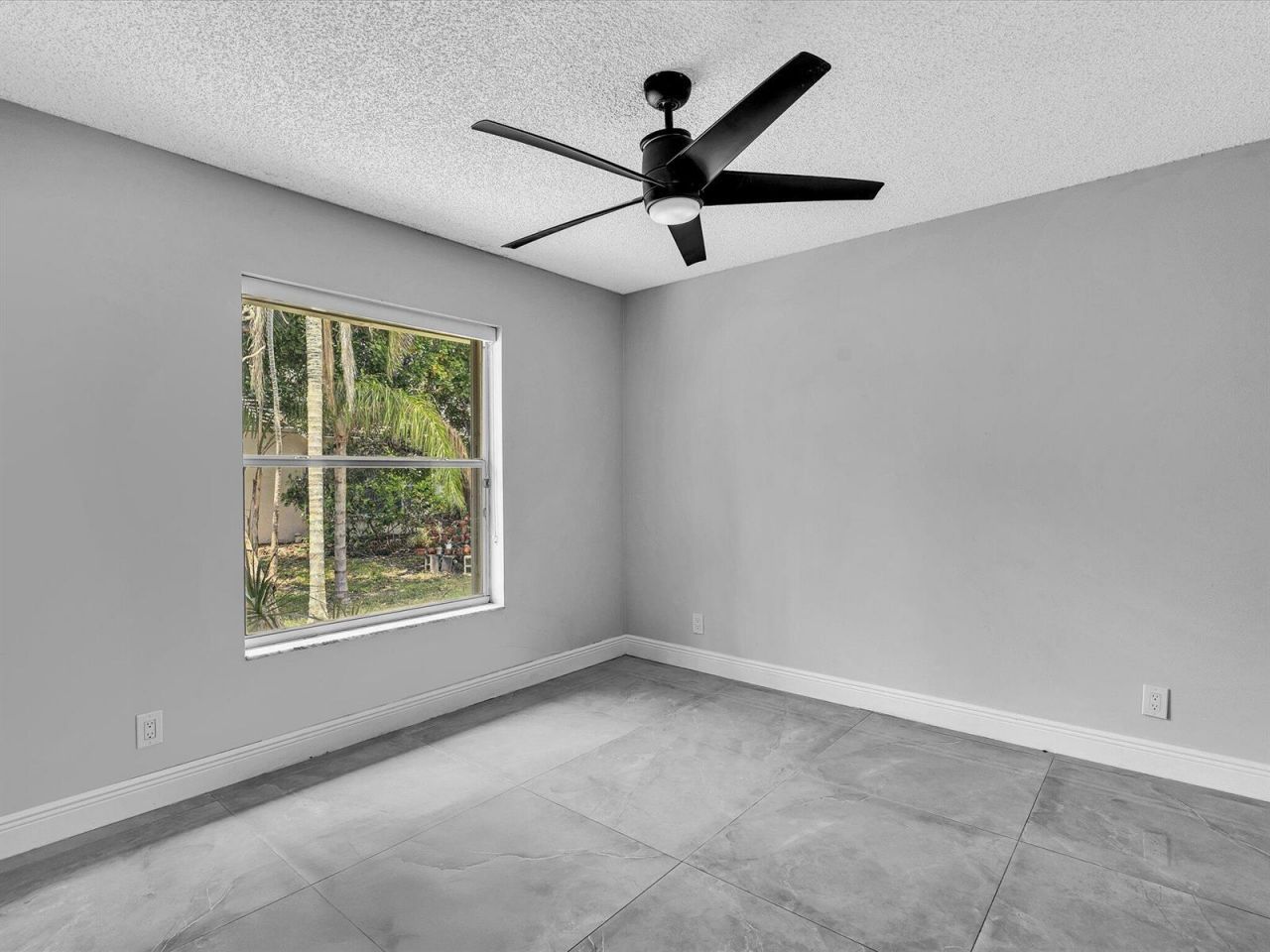 10434 NW 6th Court , Coral Springs, FL 33071 Photo