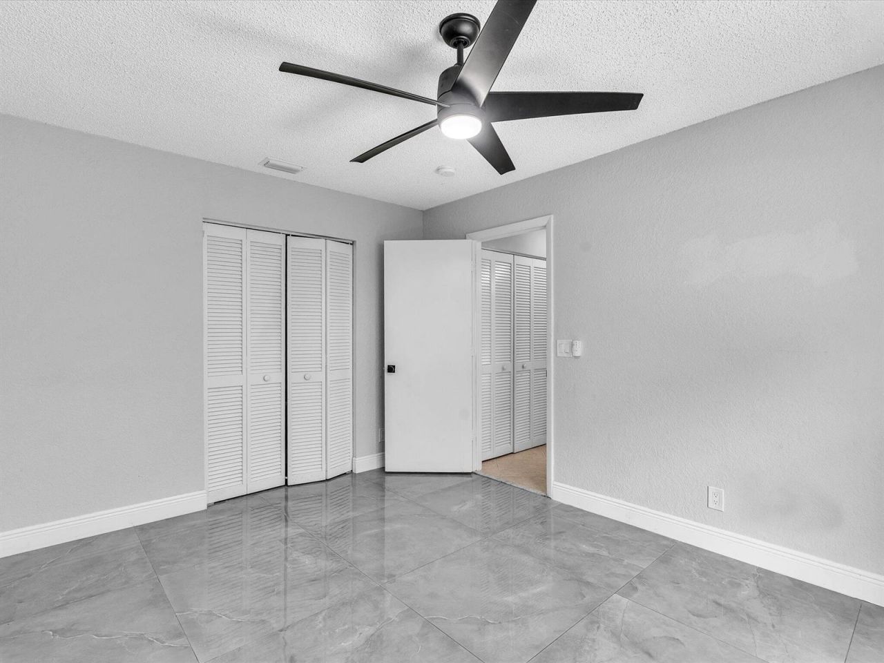 10434 NW 6th Court , Coral Springs, FL 33071 Photo