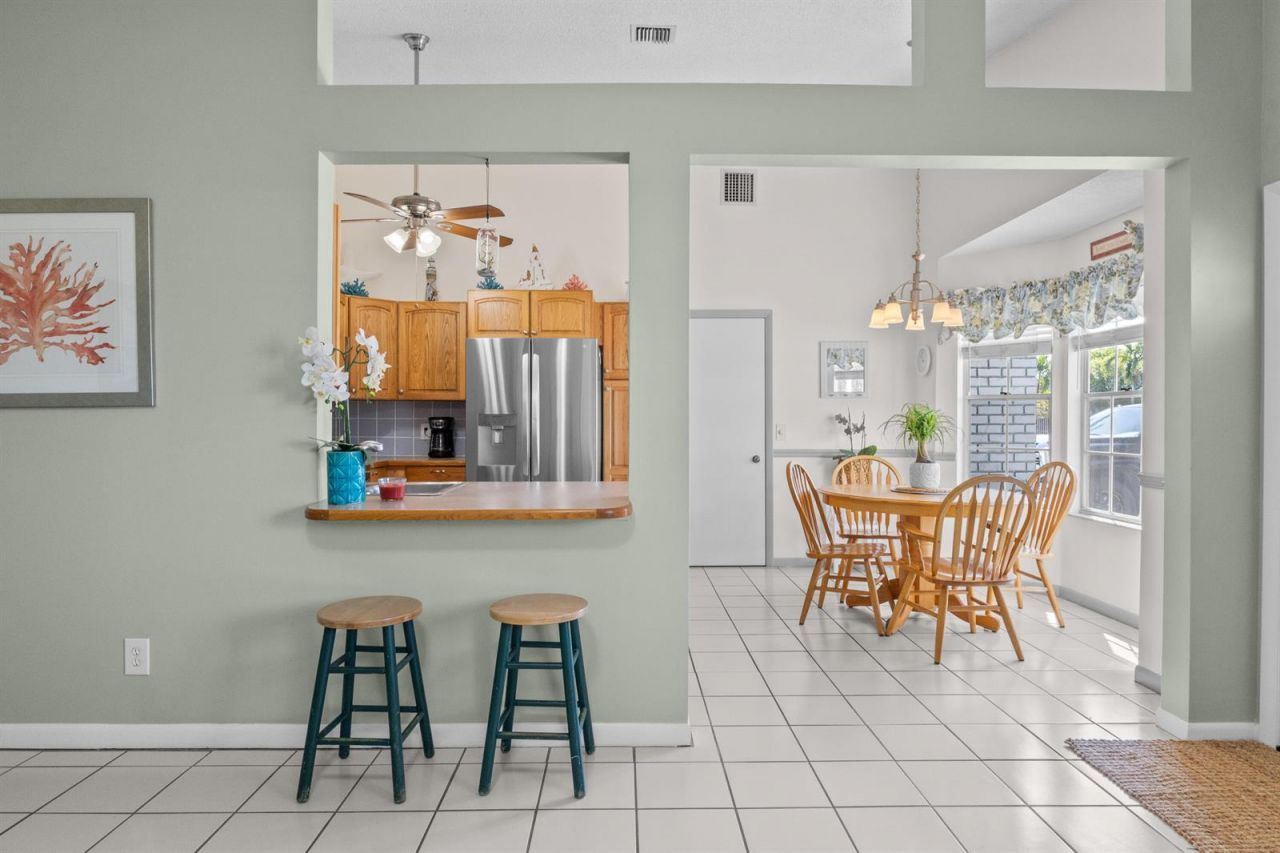 13401 SW 9th Place , Davie, FL 33325 Photo