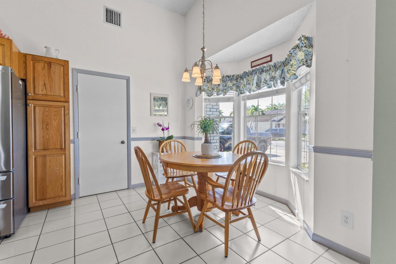 13401 SW 9th Place , Davie, FL 33325 Photo