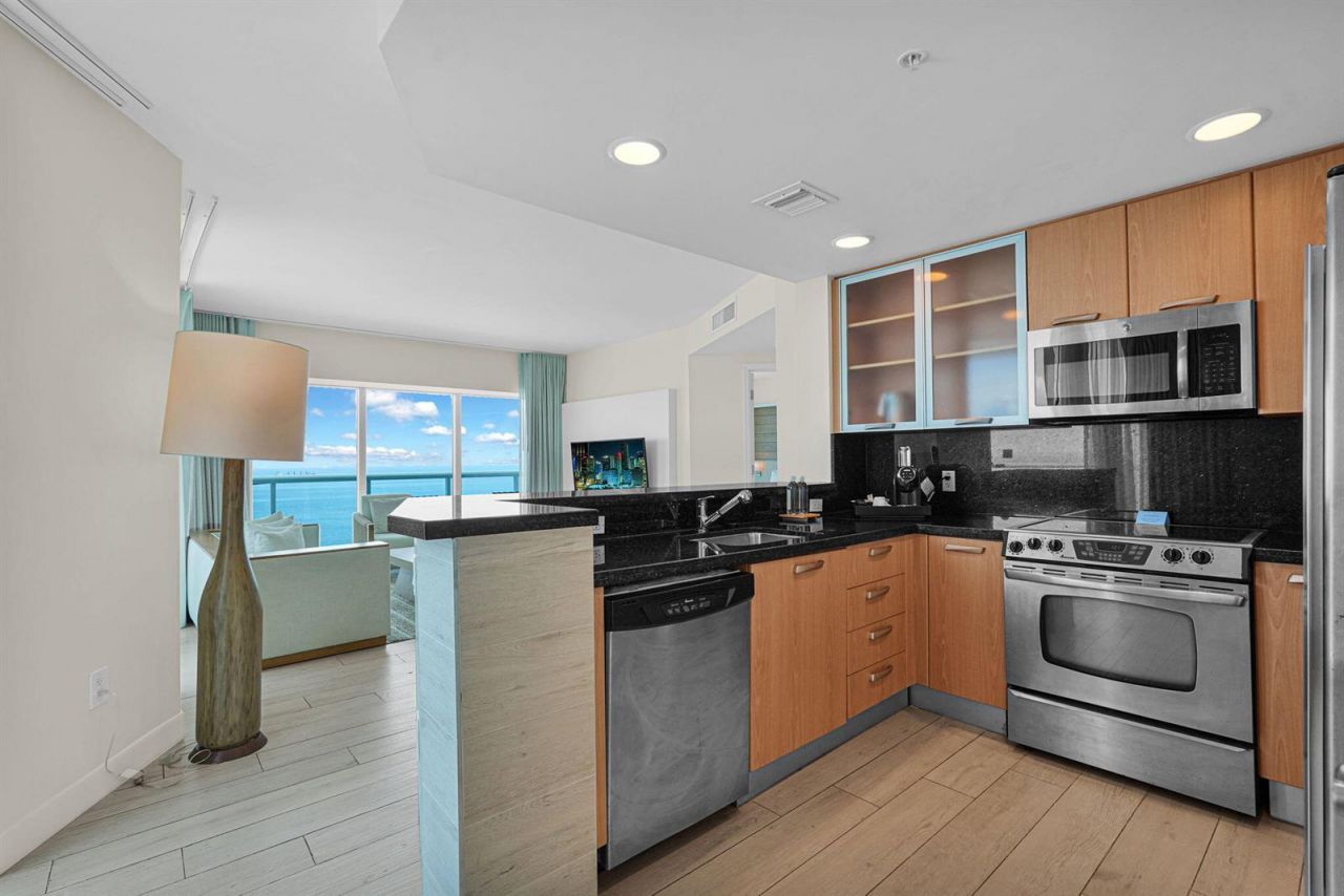 505 N Fort Lauderdale Beach Boulevard , Unit 2018, Fort Lauderdale, FL 33304 Photo