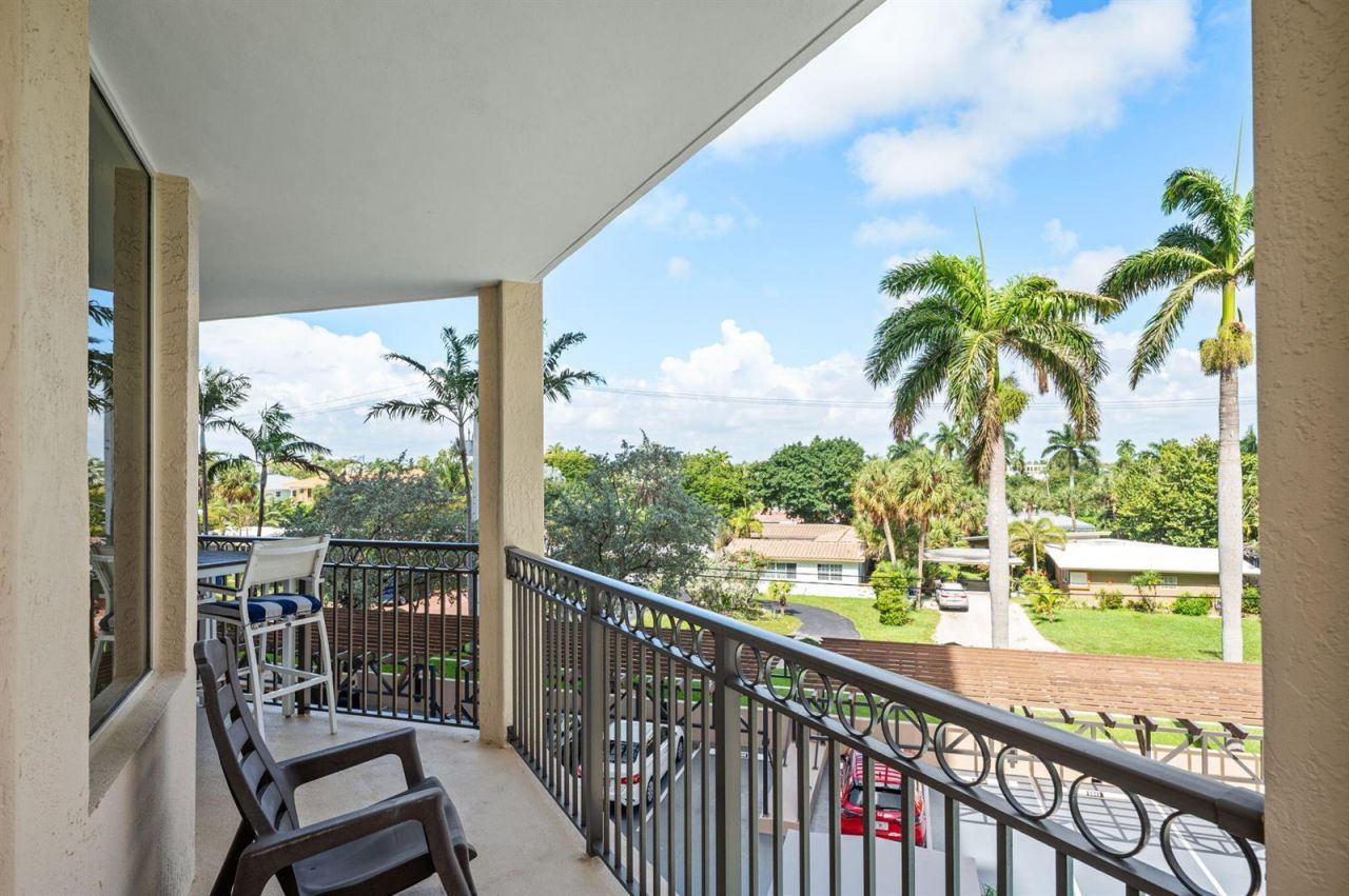 2001 N Ocean Boulevard , Unit 304, Fort Lauderdale, FL 33305 Photo