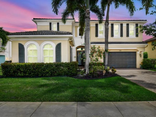 2540 Vicara Court , Royal Palm Beach, FL 33411