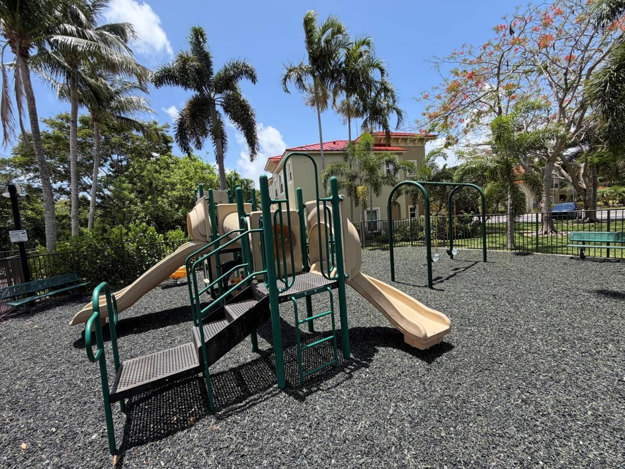 128 Lake Monterey Circle , Boynton Beach, FL 33426 Photo