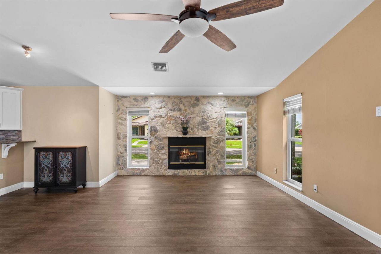 11595 S Quayside Drive , Cooper City, FL 33026 Photo