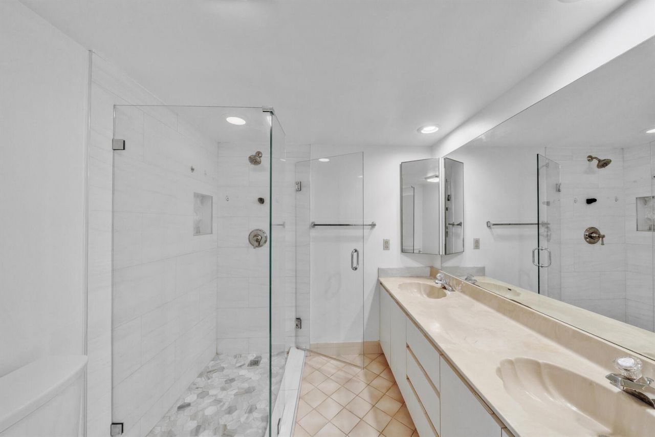 713 NW 99th Circle , Plantation, FL 33324 Photo
