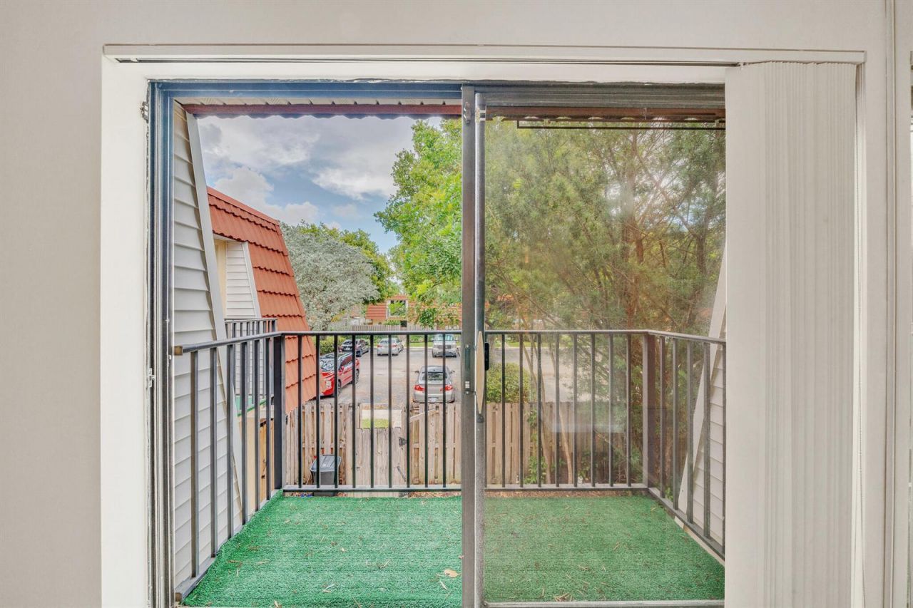 713 NW 99th Circle , Plantation, FL 33324 Photo