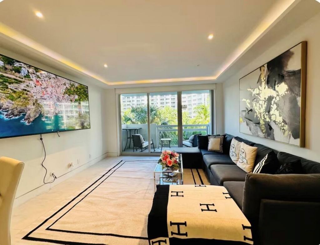 1500 Bay Road , Unit 364, Miami Beach, FL 33139 Photo
