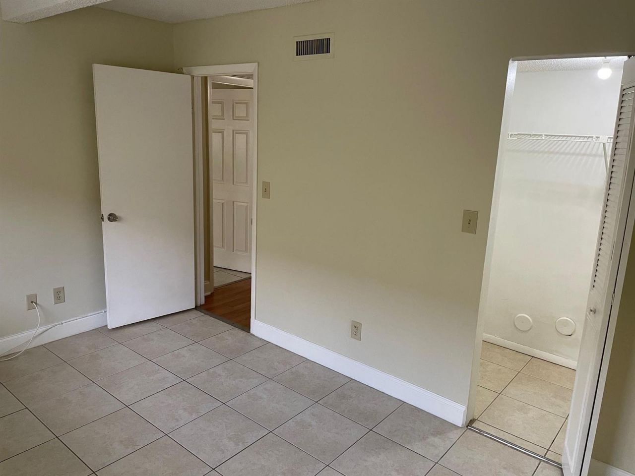 1245 S Flagler Avenue S, Unit 303, Pompano Beach, FL 33060 Photo
