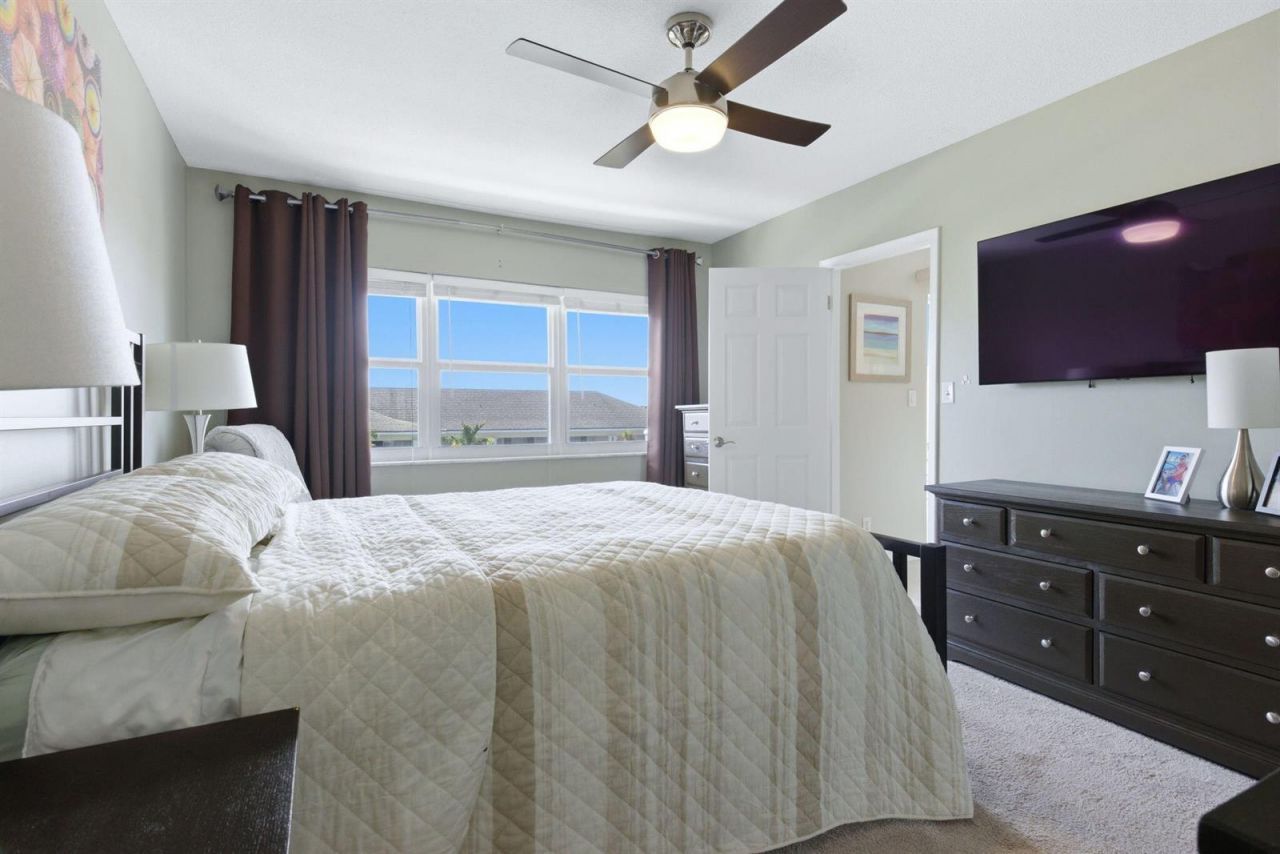 2880 NE 33rd Court , Unit 305, Fort Lauderdale, FL 33306 Photo