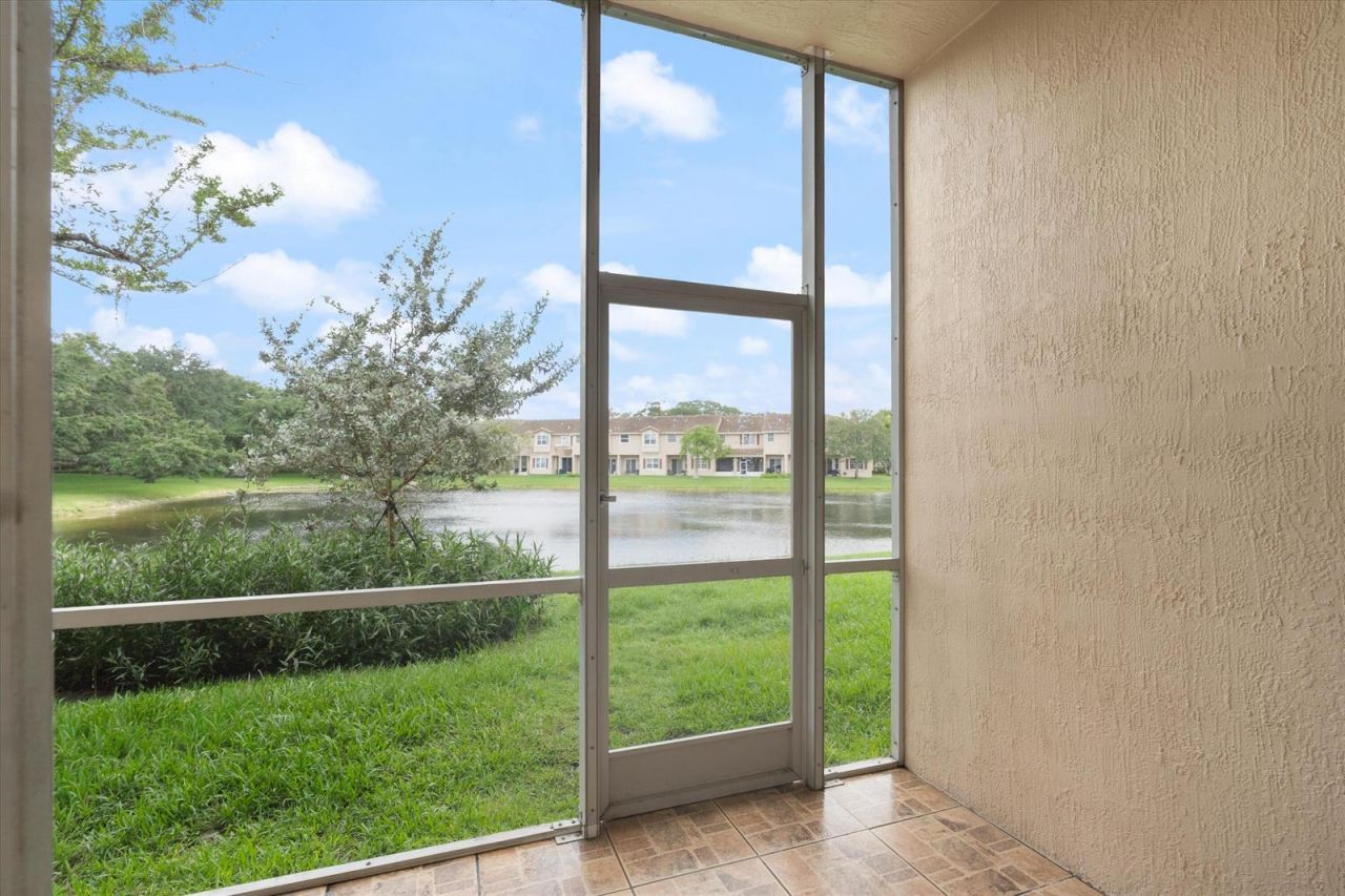 3505 Lakeside Drive , Davie, FL 33328 Photo