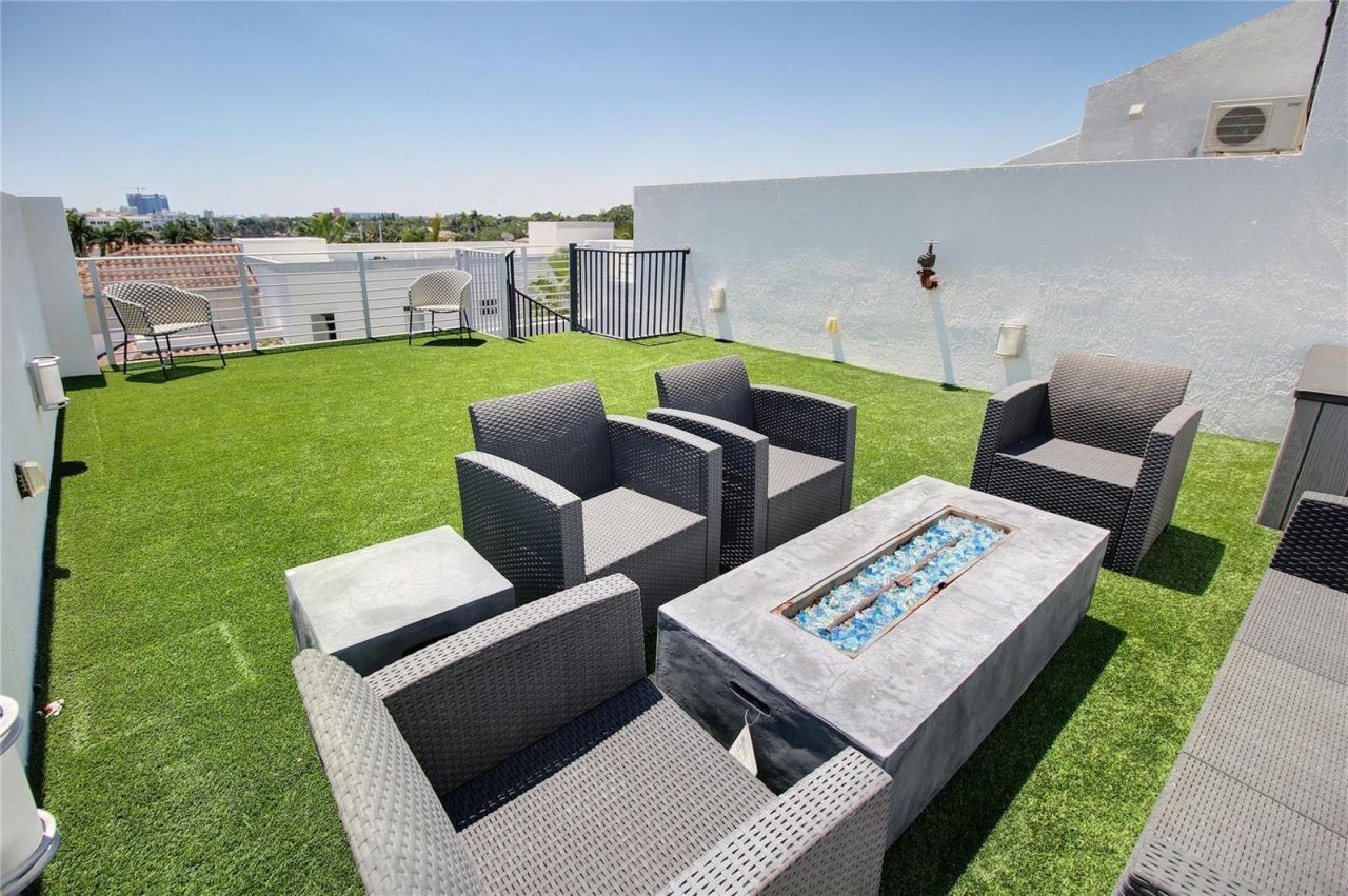 301 Hendricks Isle , Unit 7, Fort Lauderdale, FL 33301 Photo