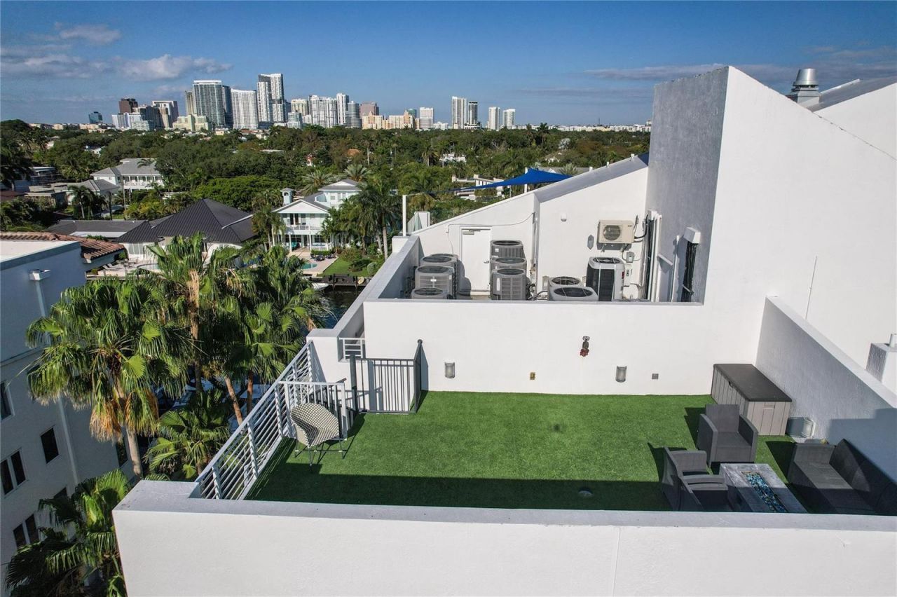 301 Hendricks Isle , Unit 7, Fort Lauderdale, FL 33301 Photo