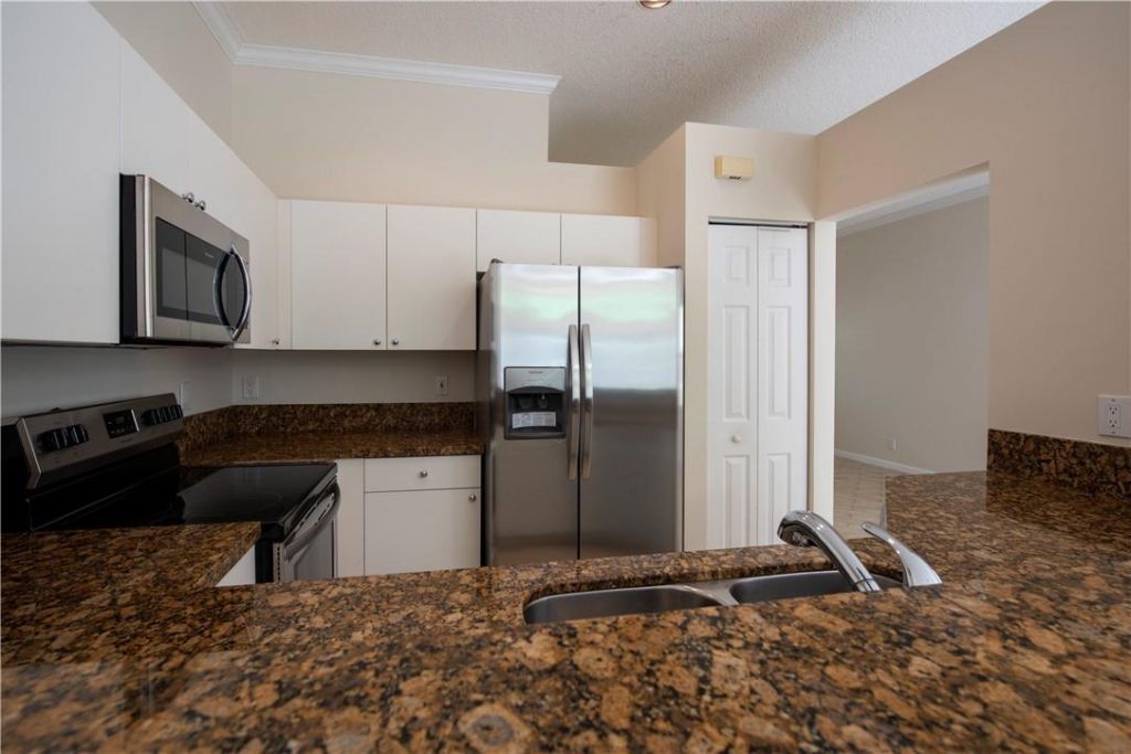 4015 Palm Place , Weston, FL 33331 Photo