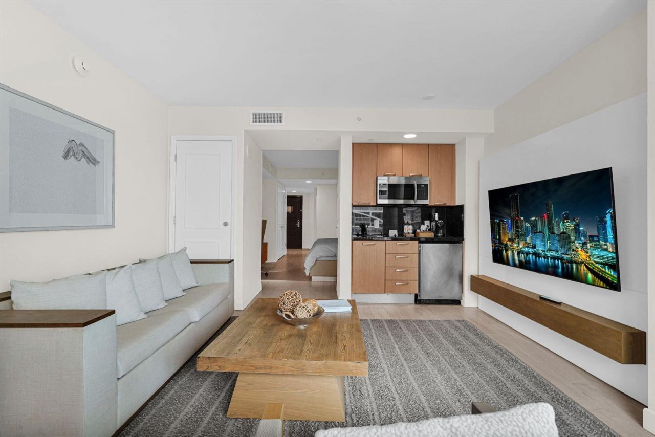 505 N Fort Lauderdale Beach Boulevard , Unit 1403, Fort Lauderdale, FL 33304 Photo