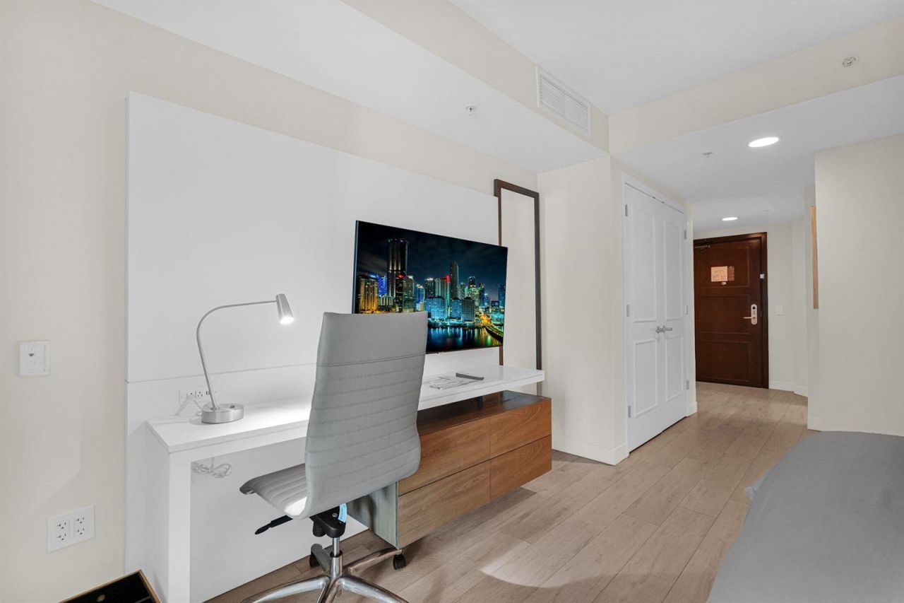 505 N Fort Lauderdale Beach Boulevard , Unit 1403, Fort Lauderdale, FL 33304 Photo