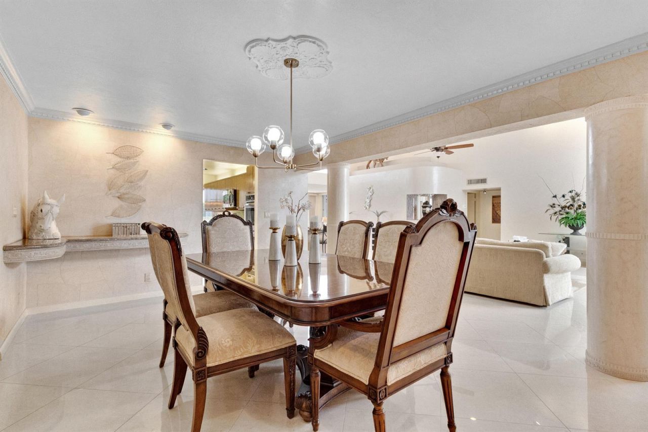 6201 Royal Poinciana Lane , Tamarac, FL 33319 Photo
