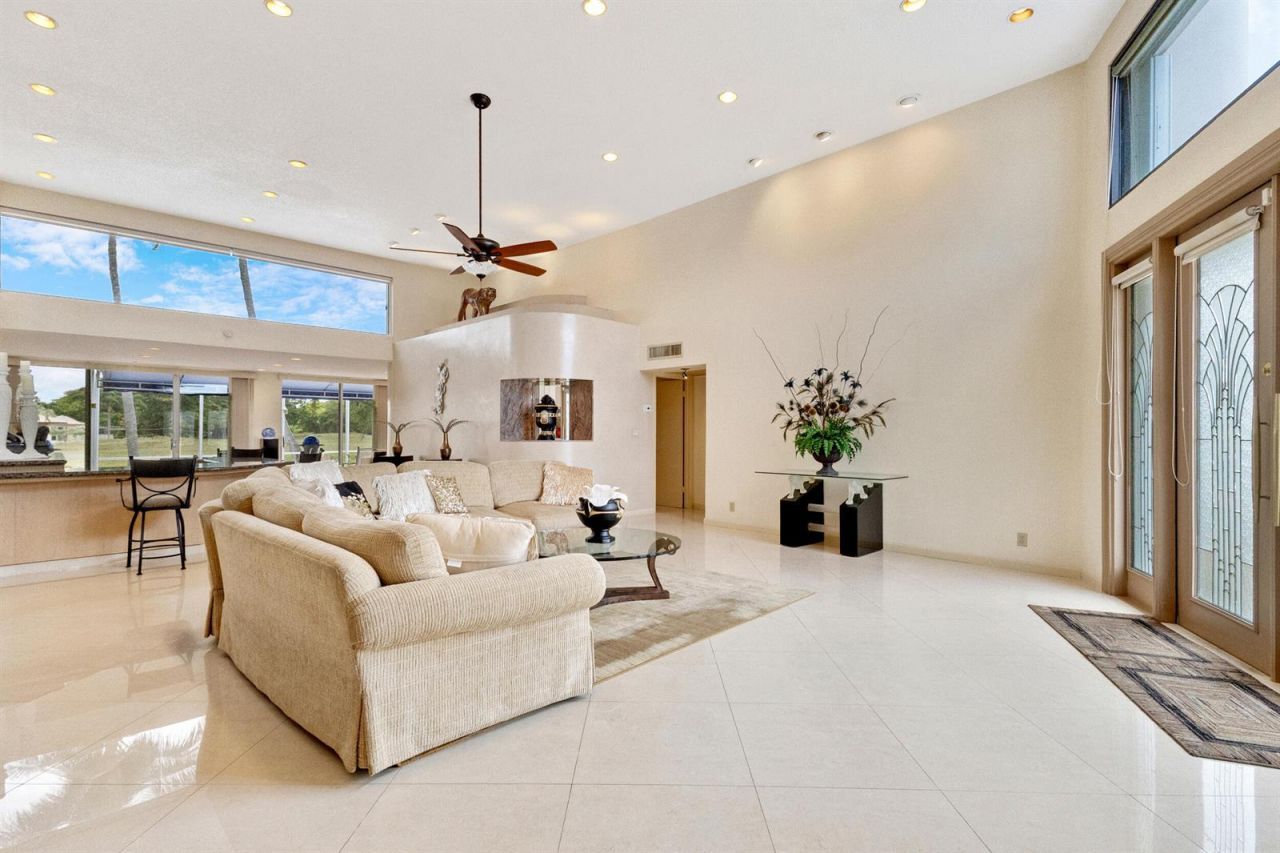 6201 Royal Poinciana Lane , Tamarac, FL 33319 Photo