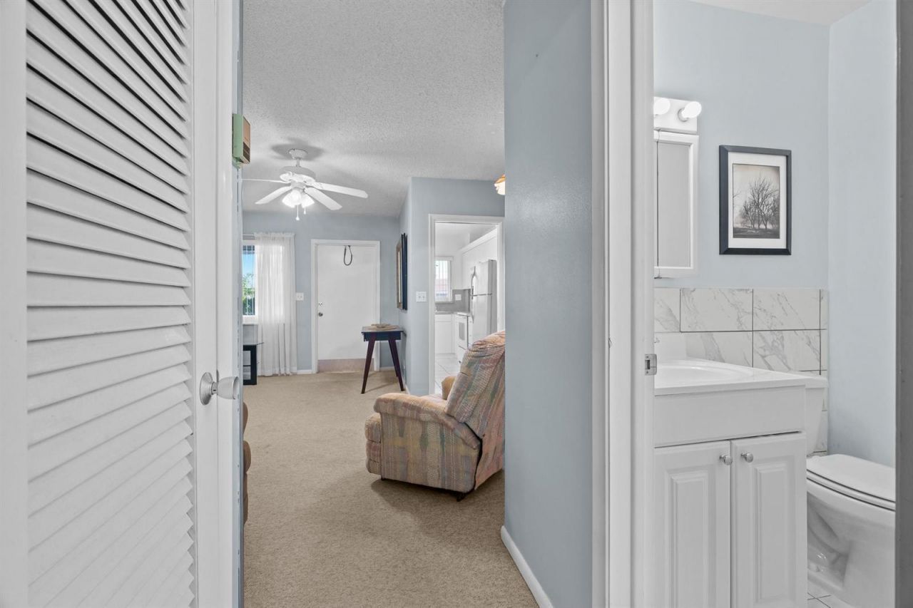 2100 NE 38th Street , Unit 243, Lighthouse Point, FL 33064 Photo