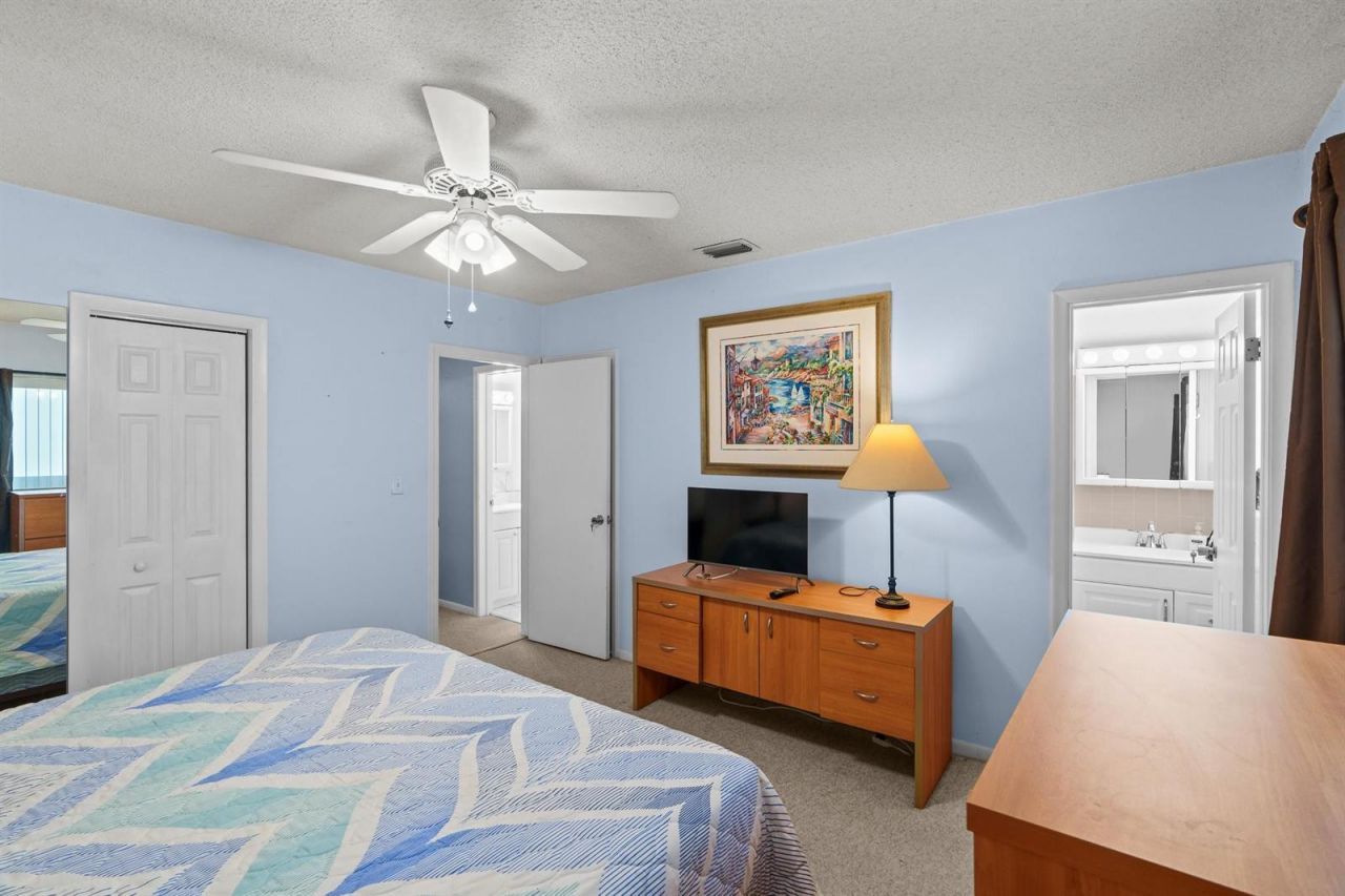 2100 NE 38th Street , Unit 243, Lighthouse Point, FL 33064 Photo