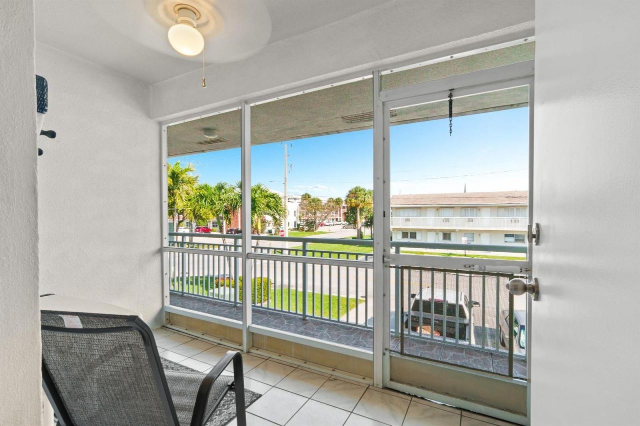 2100 NE 38th Street , Unit 243, Lighthouse Point, FL 33064 Photo