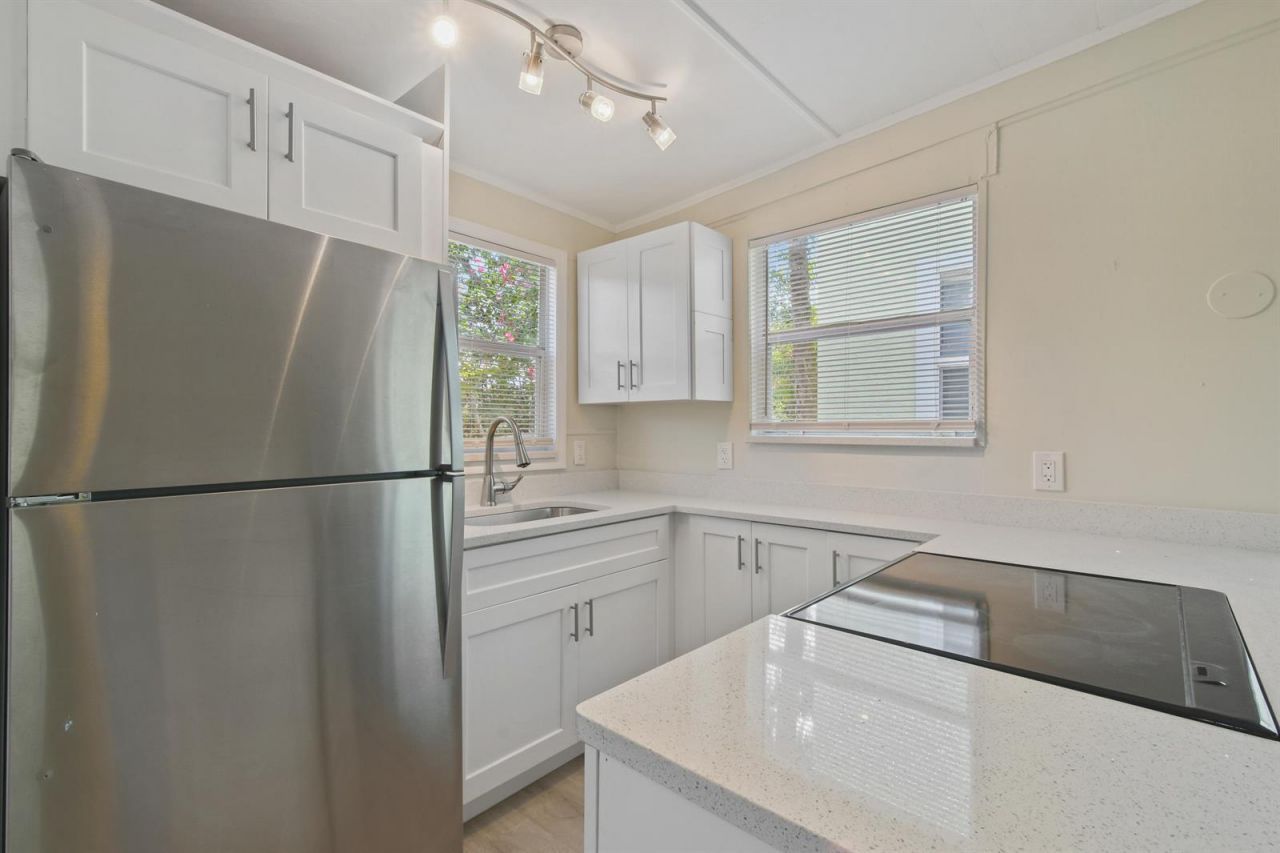 627 Bunker Road , West Palm Beach, FL 33405 Photo