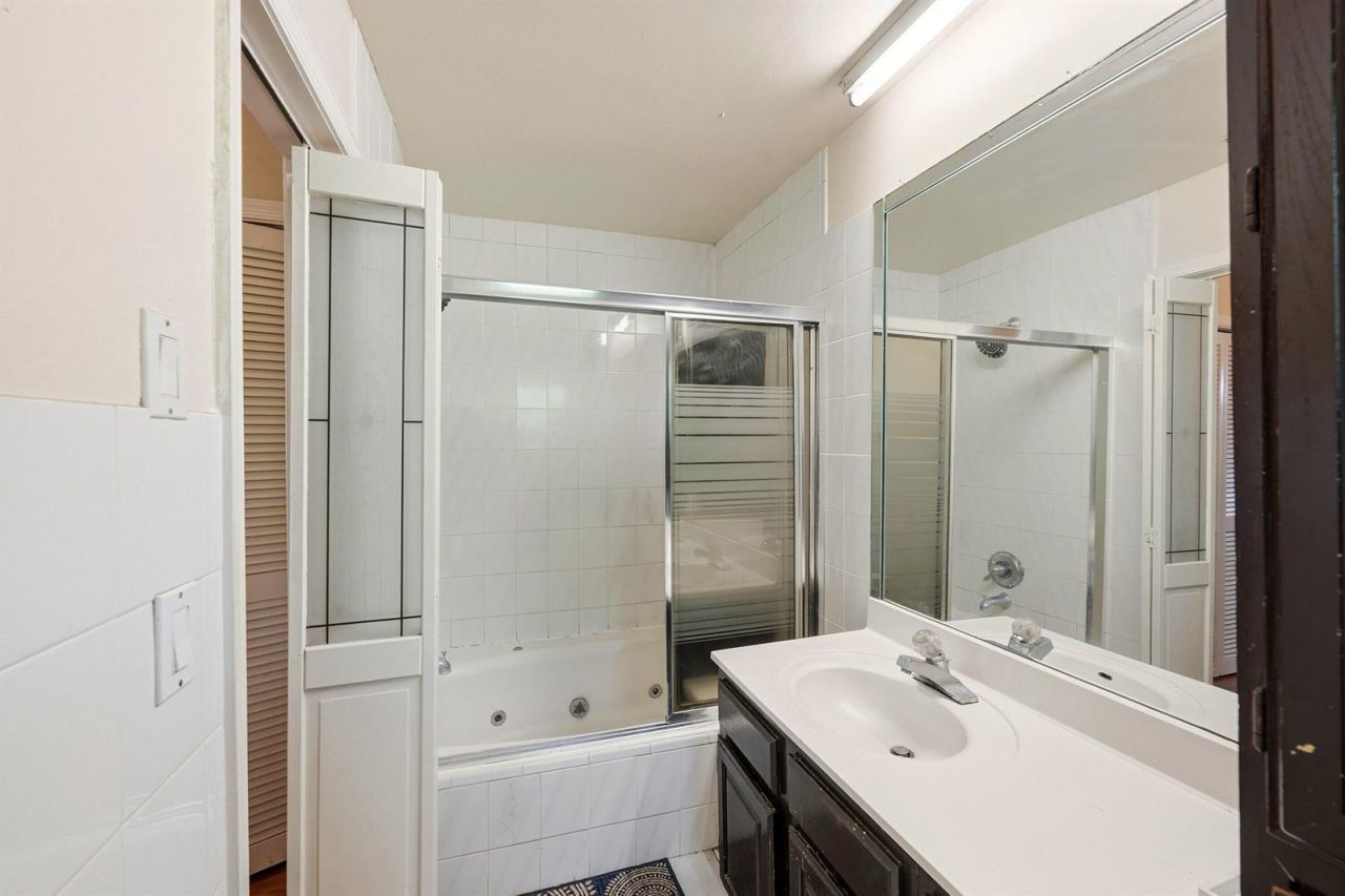 11748 NW 28th Street , Coral Springs, FL 33065 Photo
