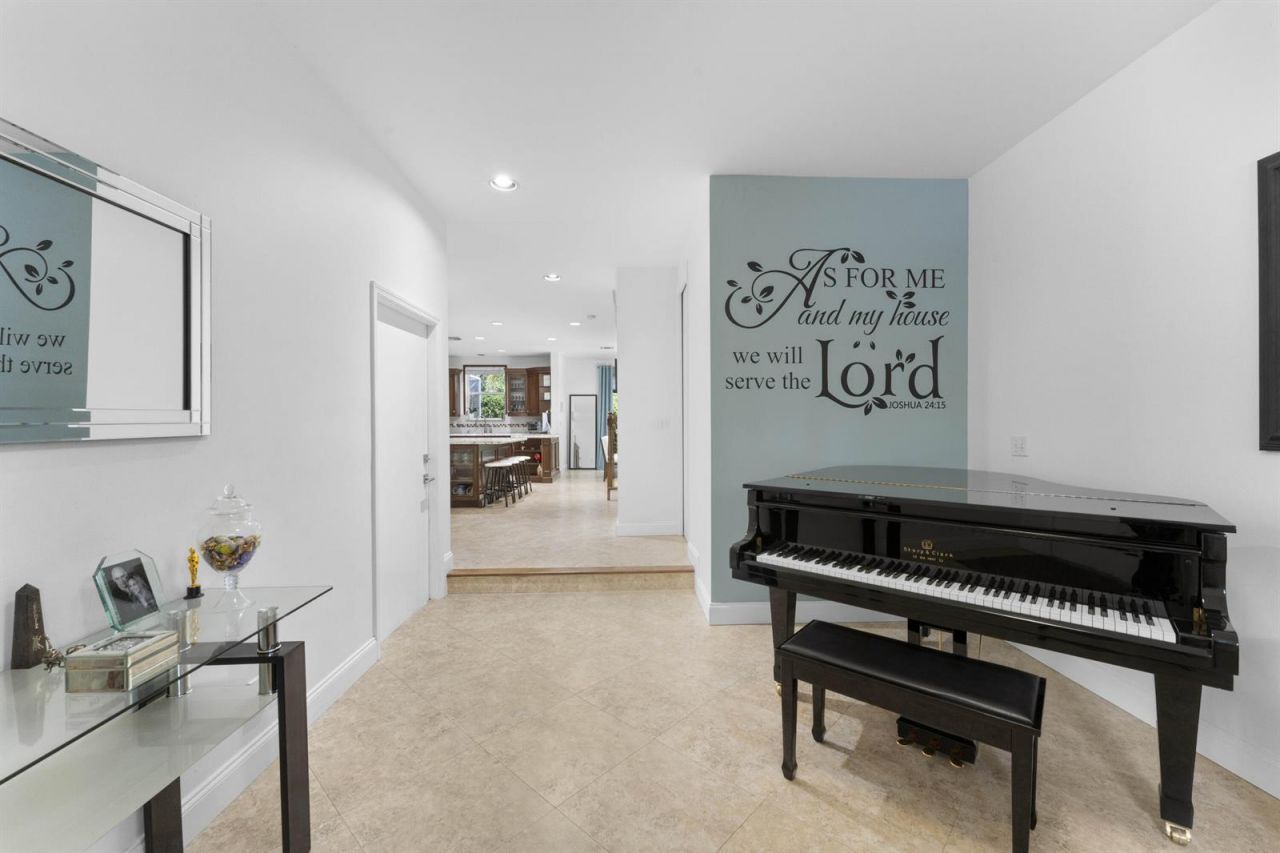 129 Spruce Street , Boynton Beach, FL 33426 Photo