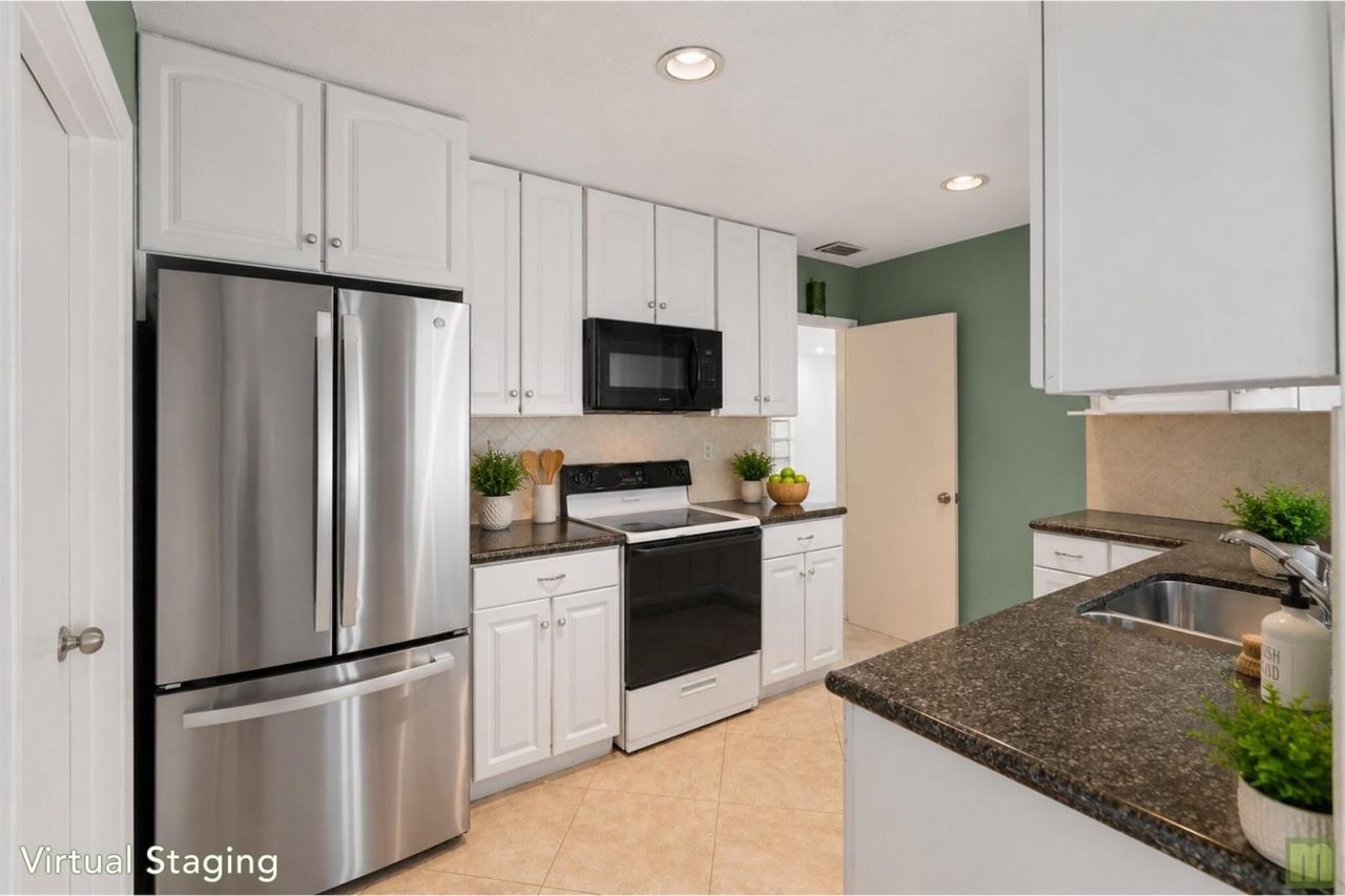 240 Lake Drive , Coconut Creek, FL 33066 Photo