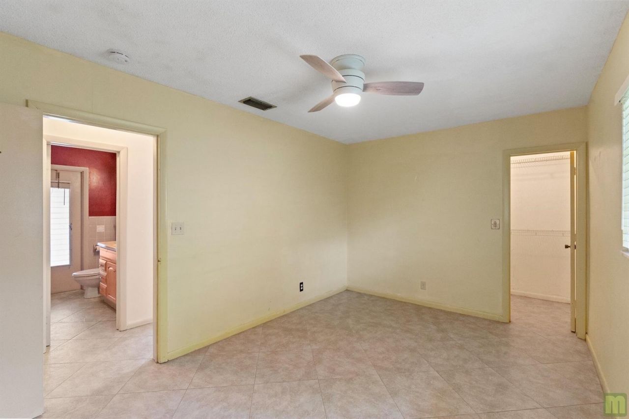 240 Lake Drive , Coconut Creek, FL 33066 Photo