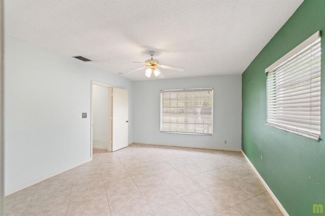 240 Lake Drive , Coconut Creek, FL 33066 Photo