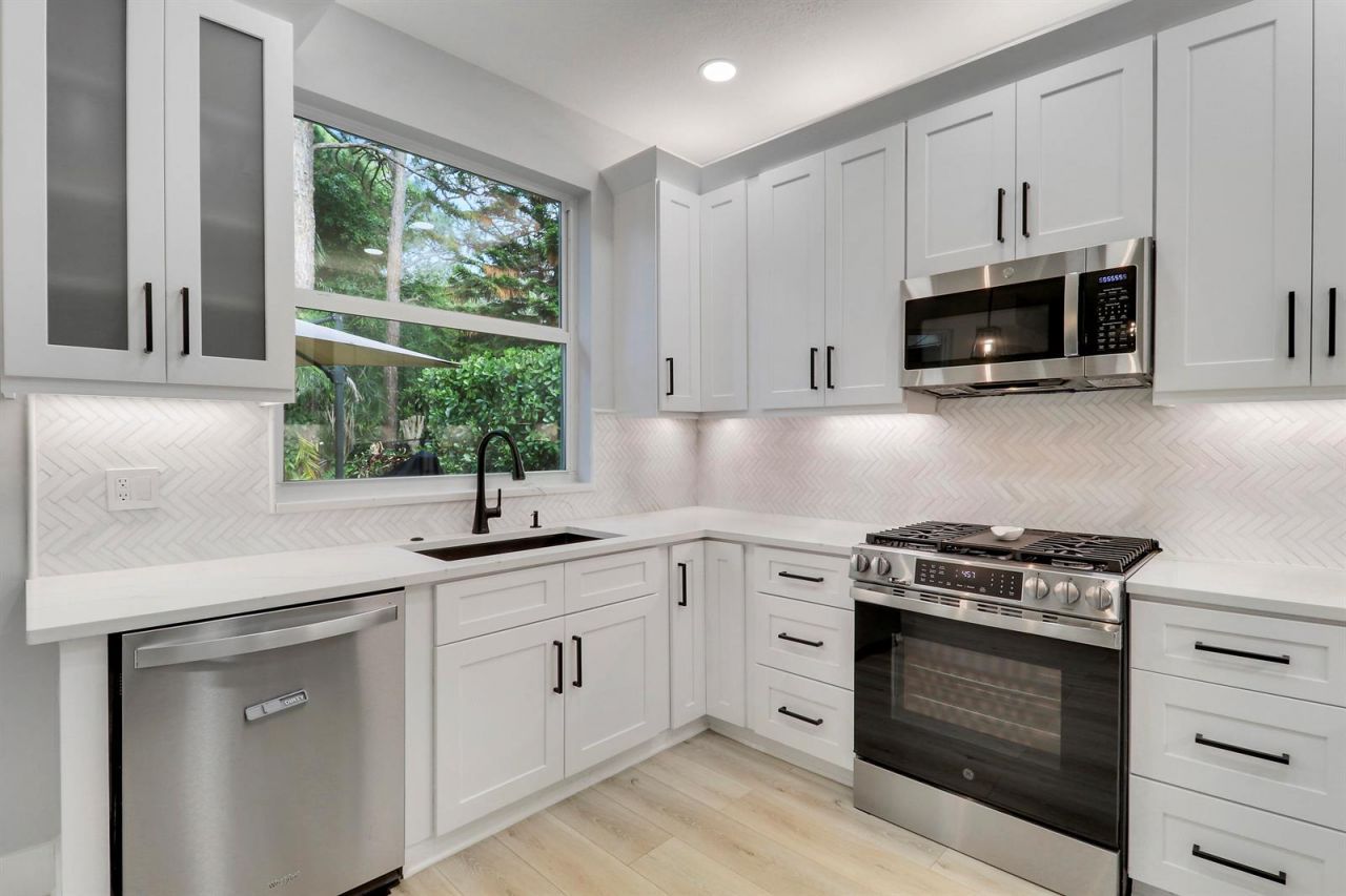 184 Bent Tree Drive , Palm Beach Gardens, FL 33418 Photo