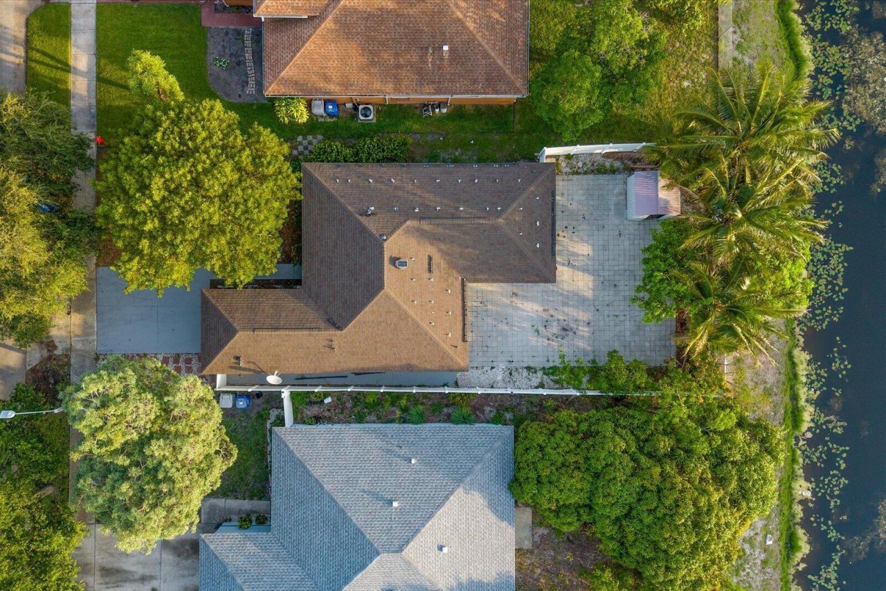 1561 NW 7th Lane , Pompano Beach, FL 33060 Photo